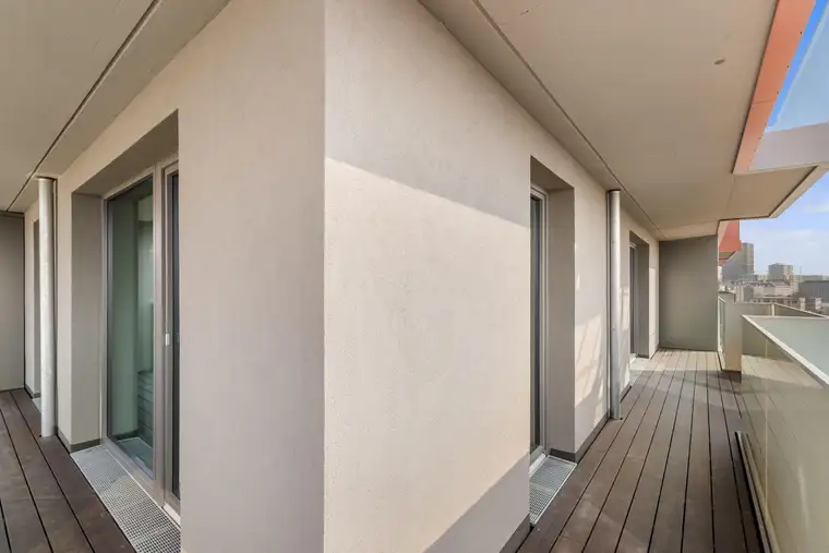 ERÖFFNUNGSANGEBOT: 2 Monate mietfrei wohnen - 2-Zimmer Wohnung Large (möbliert) mit Zugang zu Fitness, Co-Working, Dachterrasse, Kinoraum