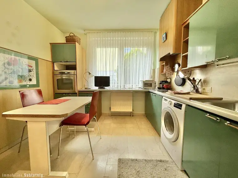 STADTOASE MIT STIL – Traumhafte 3-Zimmer-Eigentumswohnung mit Duplex-Garagen &amp; perfekter Anbindung in 1180 Wien