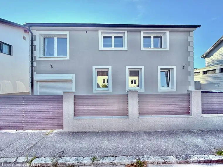 TRAUMHAFTES EINFAMILIENHAUS! Vollsaniert mit Garten und Terrasse!