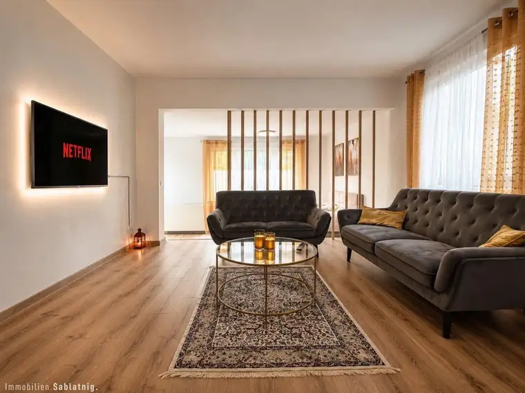 Moderne 2,5 Zi-Wohnung mit Garten, 2 Balkonen &amp; Garage in 1230 Wien – top saniert!