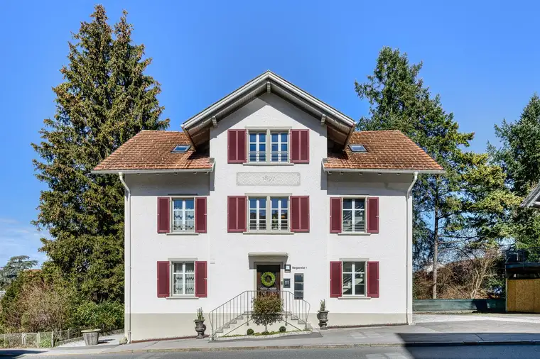 DORNBIRN - Oberdorf: Herrschaftliche Residenz mit 3 Wohneinheiten in historischem Villenviertel