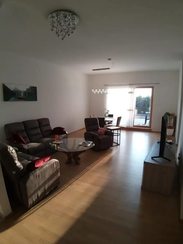 Schöne 3-Zimmer-Wohnung mit Dachterrasse und Einbauküche in Sankt Andrä-Wördern - WARMMIETE!