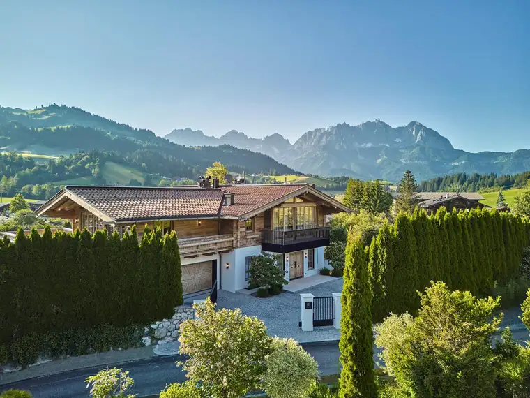 Luxus-Chalet mit wunderschönem Garten und einzigartigem Blick auf den Wilden Kaiser