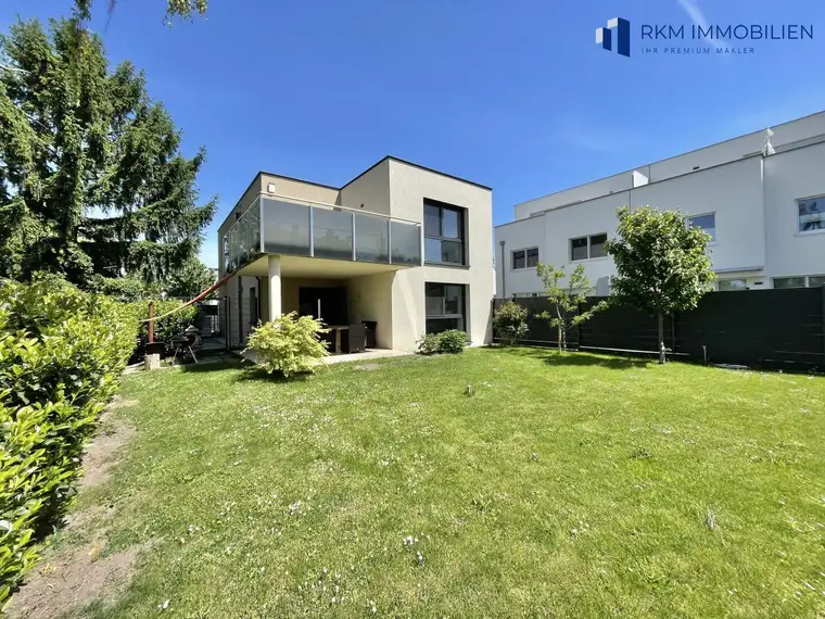 Neuwertiges Einfamilienhaus in Wien: 5 Zimmer, Garten, 2 Terrassen - Ihr Traum wartet!