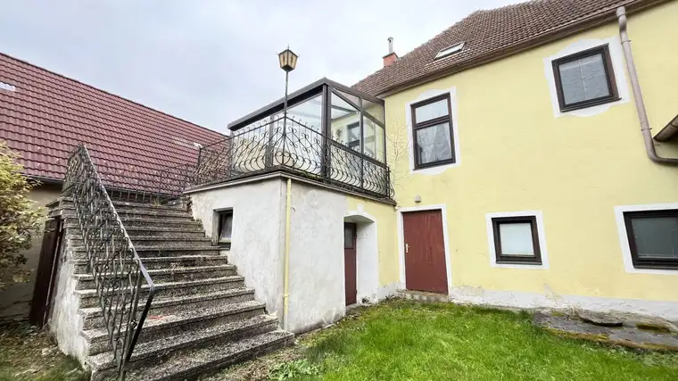 Idyllisches Haus mit viel Platz in Neupölla !