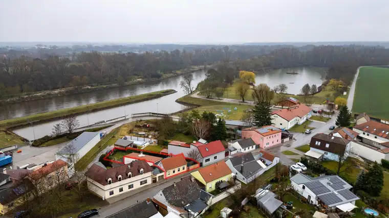 Bungalow für Ihre Familie? HIER! Sehr schöner Zustand!