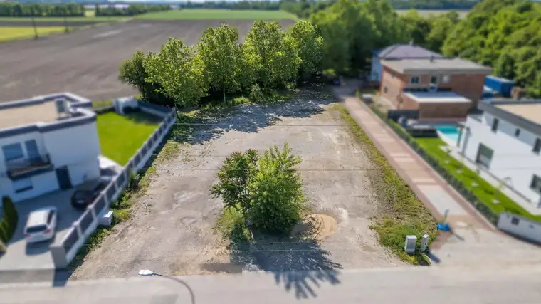 765m2 in Ruhelage - Schwadorf
