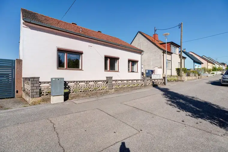 Bungalow mit Sanierungscharme? Hier richtig!
