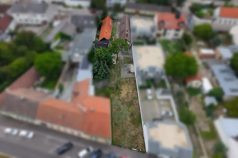 Große Bauträgerliegenschaft in 1210 Wien, rund 1268m² – Top Lage!
