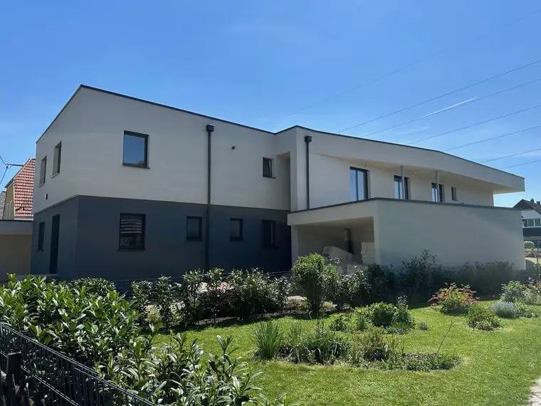 PROVISIONSFREI - Elegantes Zuhause mit Pool und Garten in Leonding