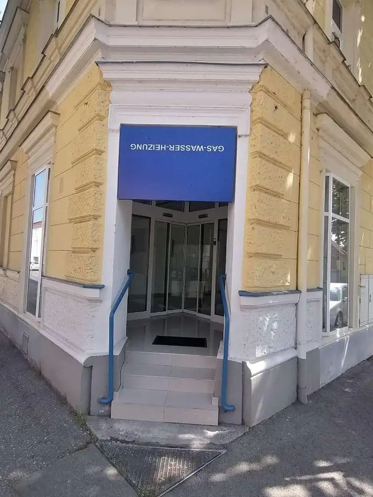 PROVISIONSFREI! Geschäftslokal in Bestlage von Trumau - vielseitig nutzbar!