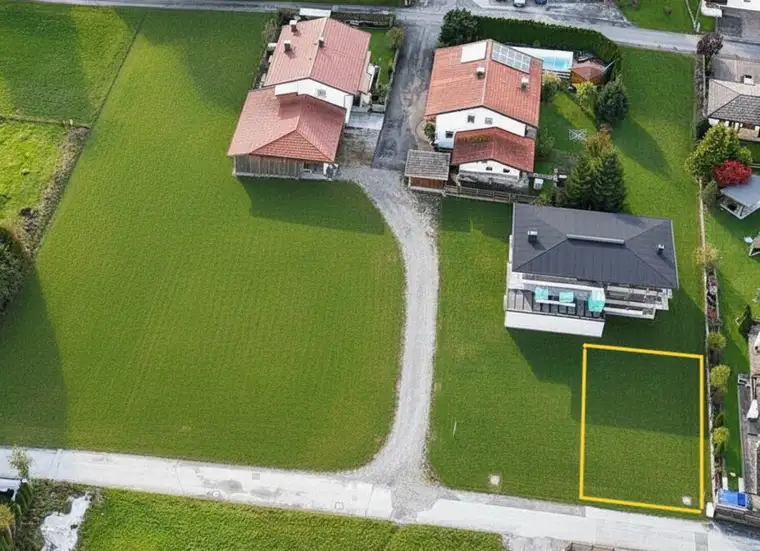 Traumhaftes Grundstück am Walchsee – Bergblick inklusive!