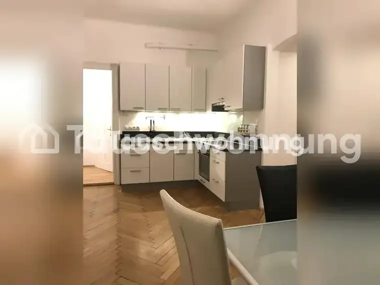 TAUSCHWOHNUNG Innsbruck, Wilten: 2,5-Zimmer-Wohnung / Altbau