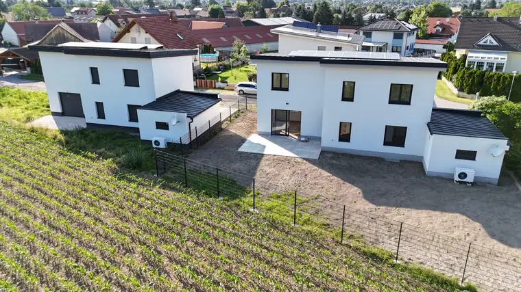 Massivhaus in Baumeisterqualität, Top-Ausstattung und Grünblick!