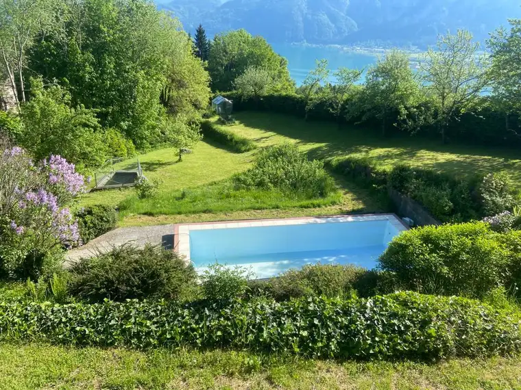 Provisionsfreier Verkauf! Exklusive Liegenschaft mit Panoramablick über den Mondsee - Sonnige Ruhelage mit großem Potenzial