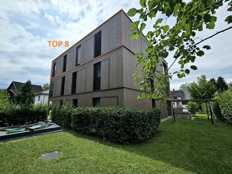 3-Zimmer Dachgeschosswohnung mit Terrasse | zentrumsnah