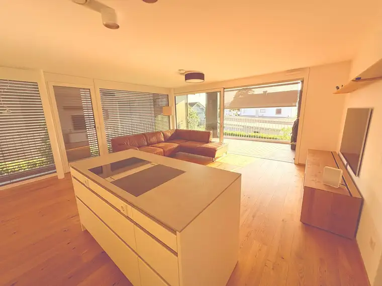 &gt;&gt;RESERVIERT&lt;&lt; PROVISIONSFREI - 4-Zimmer-Wohnung in traumhafter Lage in Lauterach