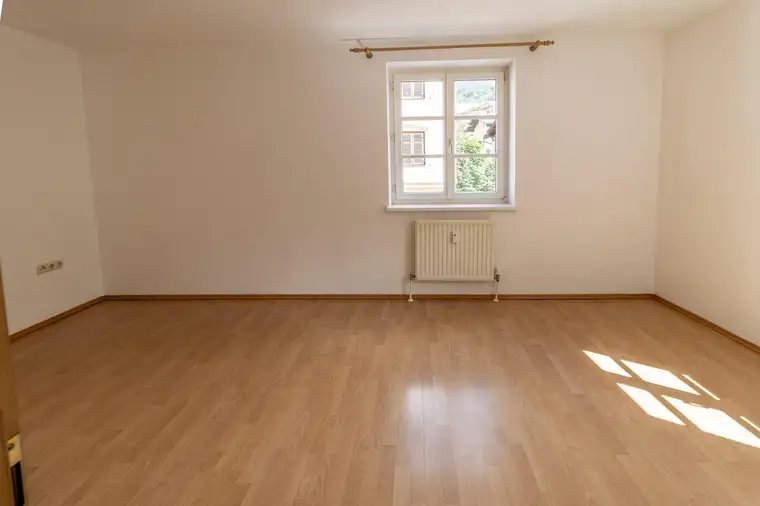 Attraktive 2-Zimmer-Wohnung in zentraler Lage von Jenbach – ideal als Eigenheim oder Anlageobjekt