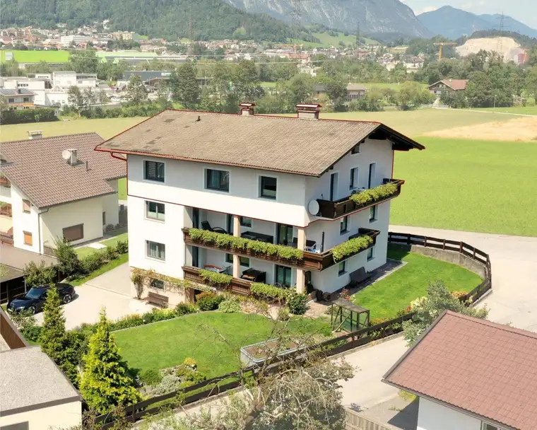 Gemütliche Dachgeschosswohnung in sonniger Ruhelage – 112m²