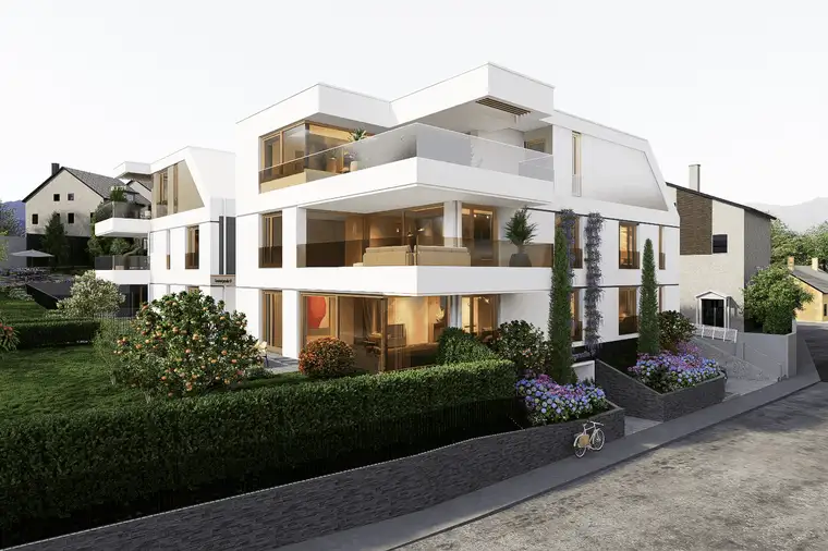 Weitläufige 4 Zimmer Gartenwohnung mit großem Garten