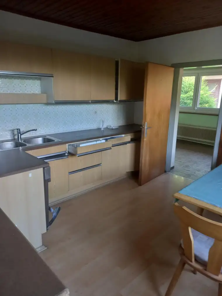 Einfamilienhaus mit Garten und Garage in Kammern