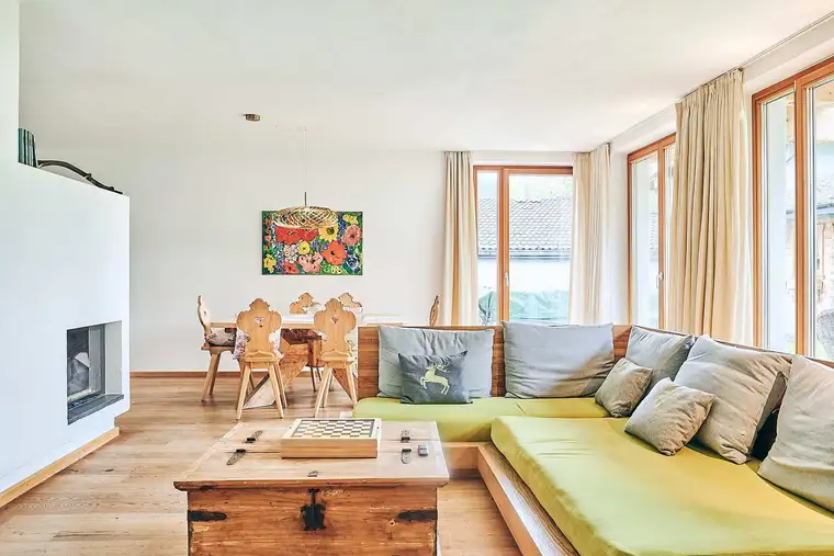 Exklusive Maisonette–Wohnung in Leutasch: 164 m² + Garten + Doppelgarage + Pool