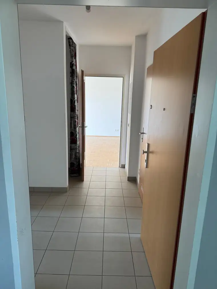 Linz-Oed: 3 Zimmer Wohnung in Top-Lage (teilmöbliert)