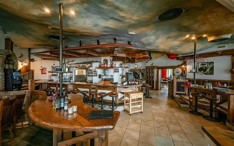 Traditionsreiche Gastronomielocation „La Famiglia“ zur Neuverpachtung