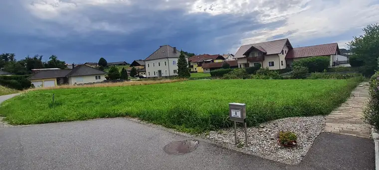 Schönes sonniges Baugrundstück in Überackern 