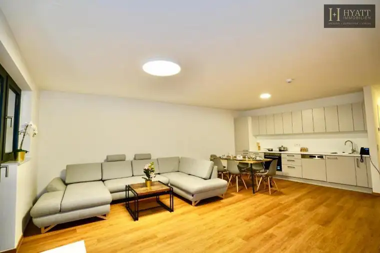 Voll möbliertes 3 Zimmer Neubau-Apartment | flexible Eigennutzung oder Kurzzeitvermietung (Airbnb) | ca. 10,57 % Bruttoumsatzrendite 2025