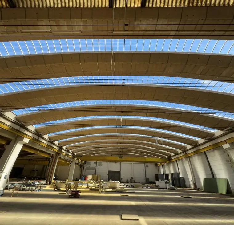 Bis zu 2760m2 Lagerhalle mit LKW-Zufahrt und Krananlage in 9125 Mittlern