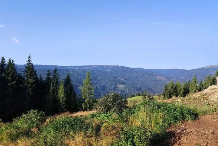 Über den Wolken kann die Freiheit nur grenzenlos sein- Alpen-Baugrundstück, voll aufgeschlossen auf 1.400 Metern Seehöhe!