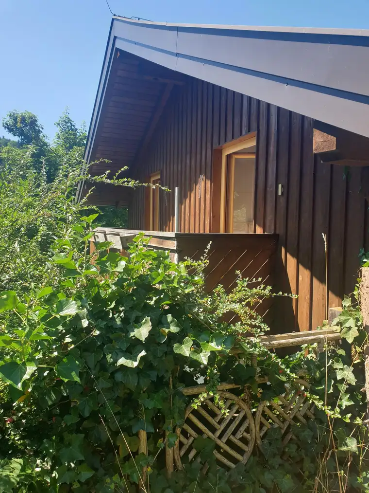  Lichtdurchflutete Dachgeschosswohnung mit eigenem Garten Nähe Fuschlsee