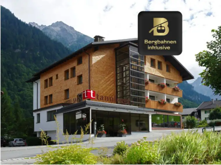 Alpines Design-Juwel im Brandnertal: Etabliertes 4-Sterne-Garni-Hotel in absoluter Spitzenlage zu verkaufen - Mitarbeiterhaus und Verkaufslokal inklusive!