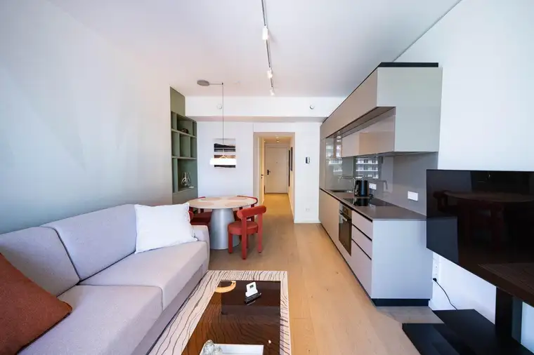 Sonnenuntergänge, Skyline &amp; Donau – Ihr neues vollausgestattetes Luxusapartment in den DANUBEFLATS