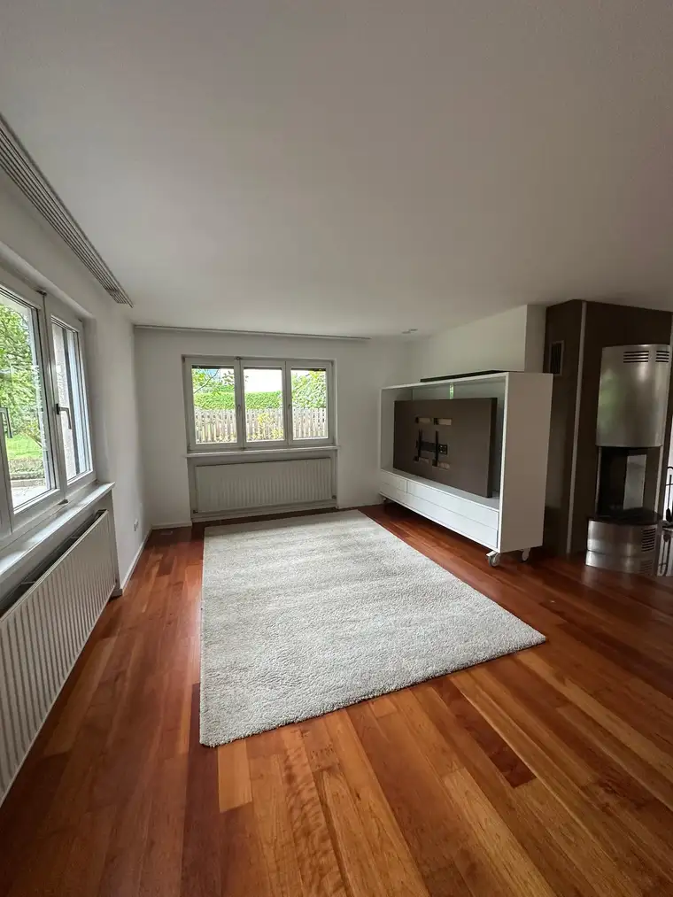 Haus mit 5 Zimmern Garten, Balkon und Terasse in Nenzing