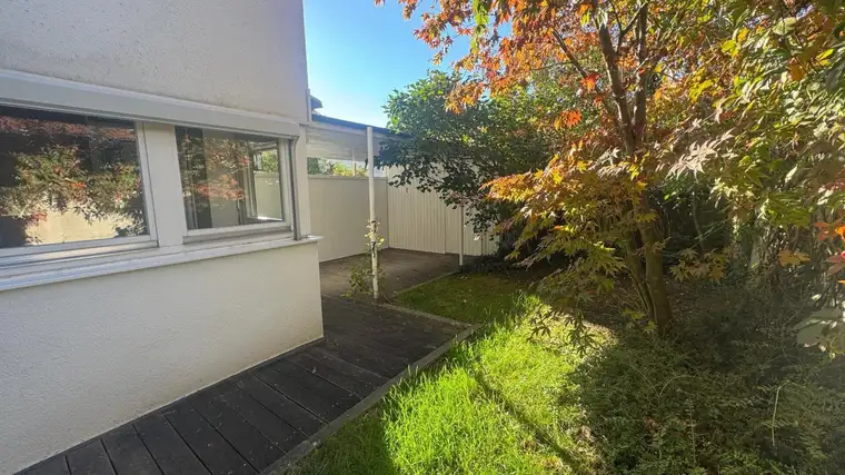 Puchenau: Gepflegte Maisonette-Wohnung mit Terrasse und Garten