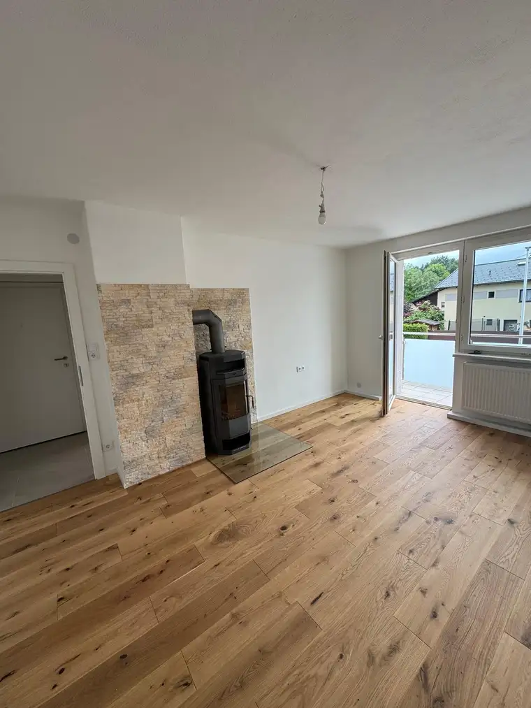 Moderne 2-Zimmer-Wohnung mit Balkon &amp; Top-Ausstattung nahe Zentrum von Andorf - provisionsfrei!