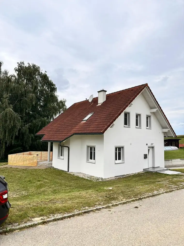 Charmantes Einfamilienhaus mit Garten in ruhiger Siedlungslage - Prambachkirchen