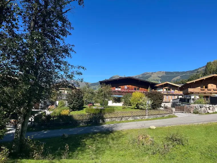 Großzügiges Grundstück mit 955 m² in Aurach bei Kitzbühel