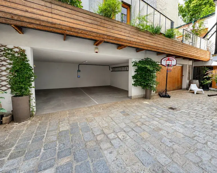 BEGEHRTER Garagenplatz im 9. Wiener Gemeindebezirk!