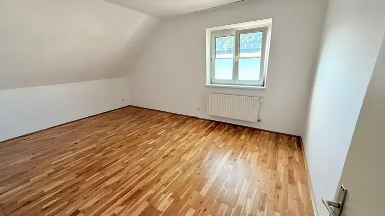 Vermiete 3 Zimmer Wohnung