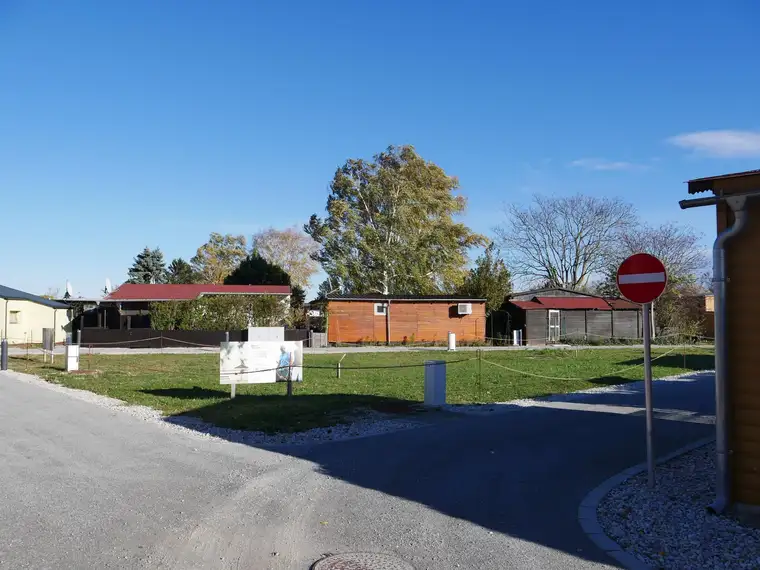 Mobilheimplätze in Breitenbrunn - Großzügige Parzellen