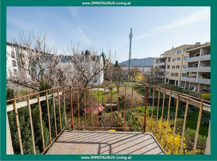 Altbau-Klassiker mit 2 Balkonen in Graz-Eggenberg zum Bestpreis: Sanieren, Gestalten, Profitieren!