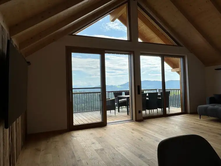 Exklusives Bergchalet – Moderner Luxus trifft auf spektakuläres Alpen-Panorama