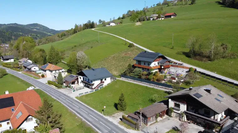 Sonniges Baugrundstück ohne Bauzwang