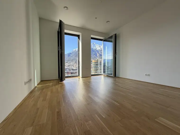 Moderne 2-Zimmer-Wohnung mit Bergblick am Hauptbahnhof, ideal für Paare