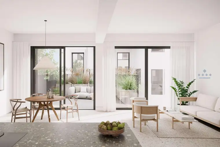 CROWND Estates