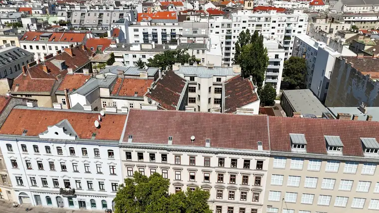 Traumhaftes DG-Projekt in Fußnähe zum 1. Bezirk! Baubewilligt! +ENORMES POTENTIAL+