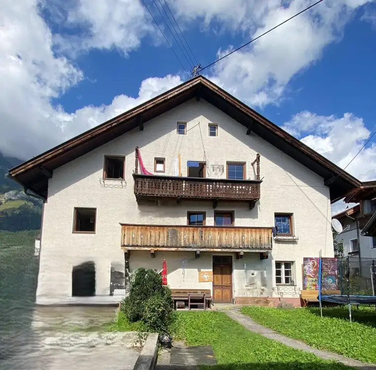 Großes Mehrfamilienhaus in Absam – 350m² mit Bergblick, sanierungsbedürftig